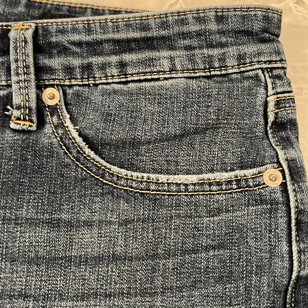Lucky Brand jean shorts, Size 12/31 - Picture 7 of 8